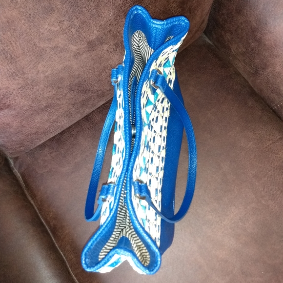 Nine West shoulder bag - Picture 7 of 11